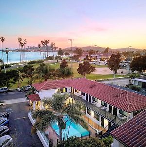 Blue Sands Inn, A Kirkwood Collection Hotel Santa Barbara Exterior photo